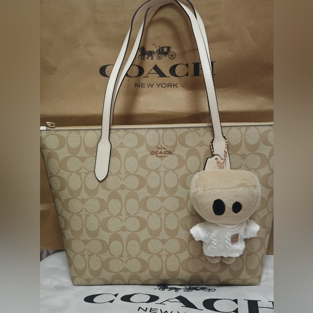 🔥Brand New Coach Zip Top Tote Bag🔥